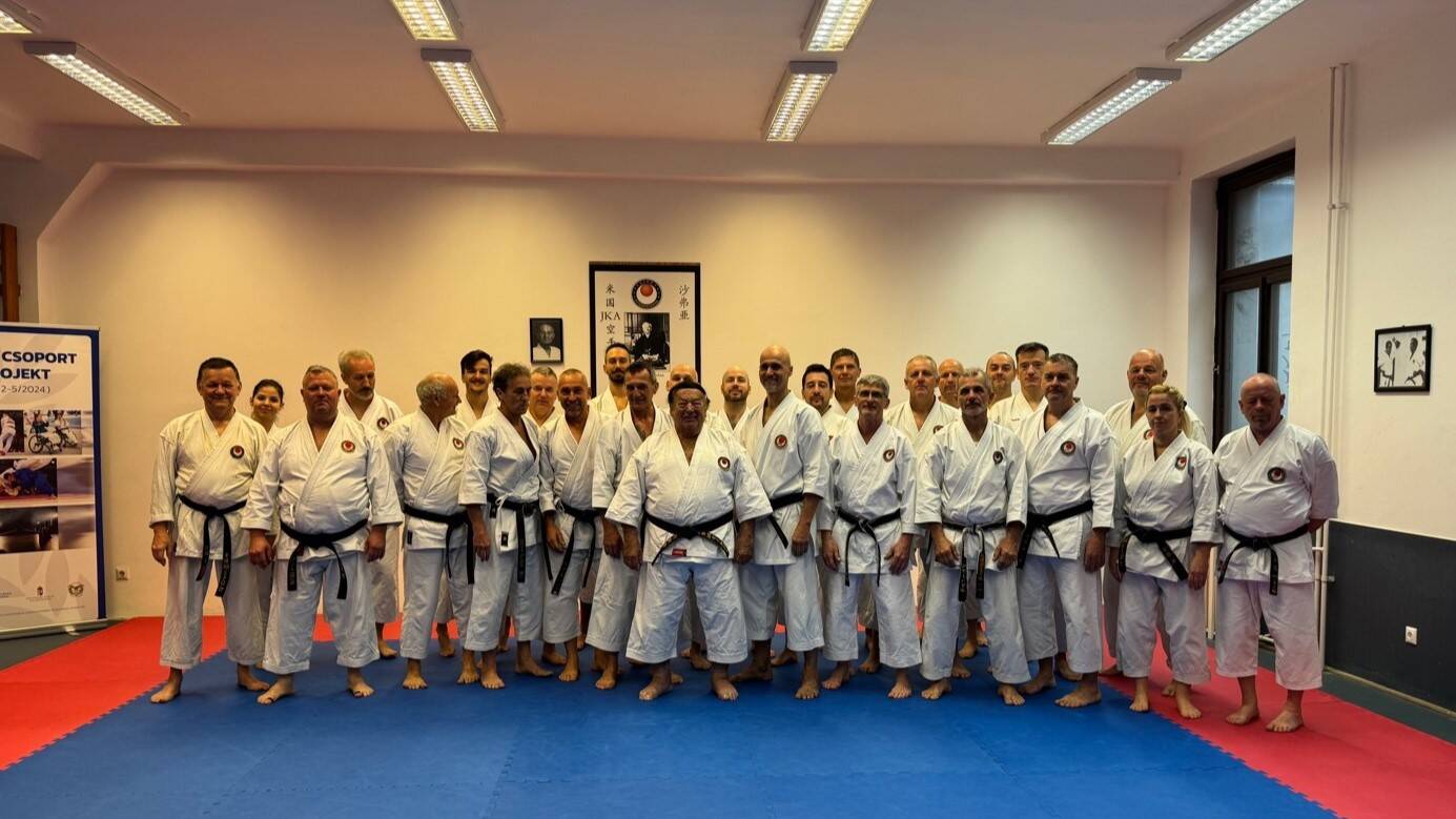 Évzáró karate-edzőtábort tartottak a TF-en