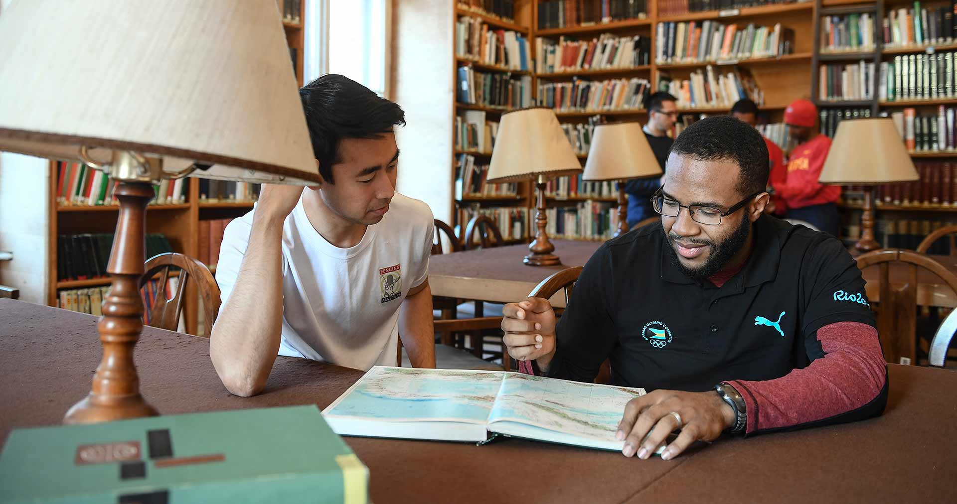 Foreign students in the library